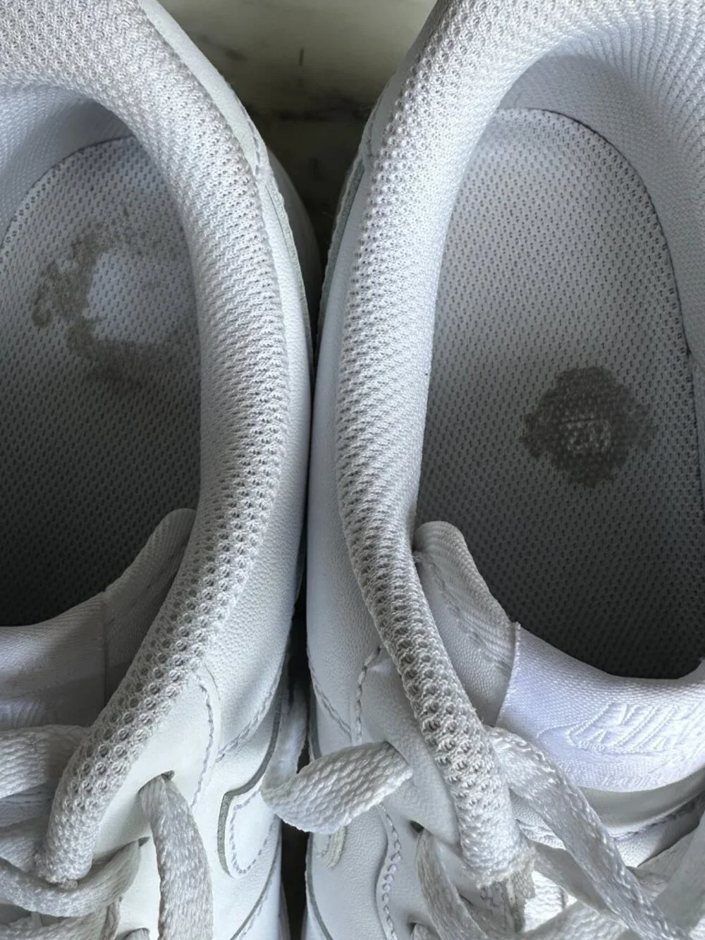 Nike AF1 Air Force 1 '07 LE Low Women's Basketball Shoes White/White Size 10